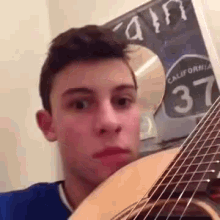Shawnmendes GIF - Shawnmendes Head Nod Young GIFs