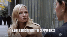 Maybe Check In With The Captain First Amanda Rollins GIF - Maybe Check In With The Captain First Amanda Rollins Kelli Giddish GIFs