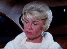 Doris Day Thinking What How Pillow Talk Lady GIF - Doris Day Thinking What How Pillow Talk Lady GIFs