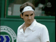 smirk i see what you did there roger that federer smile tennis