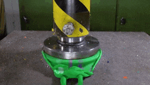 Hydraulic Press Green Man GIF - Hydraulic Press Green Man GIFs