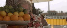 Ms. Doubtfire GIF - Ms Doubtfure Spy Peeping GIFs