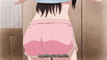 a girl in pink shorts says agente sua demais