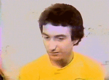 Deaky Confused GIF - Deaky Confused John Deacon GIFs
