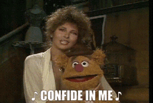 The Muppet Show Raquel Welch GIF - The Muppet Show Raquel Welch Confide In Me GIFs