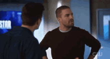 Oliver Queen Barry Allen GIF - Oliver Queen Barry Allen I Cant Even GIFs