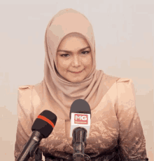 Siti Nurhaliza Siti GIF - Siti Nurhaliza Siti Interview GIFs