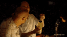 Traditions Wine GIF - Traditions Wine Wijn GIFs