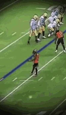 Cocky Wide GIF - Cocky Wide Receiver GIFs