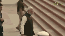Modi Modi Fall GIF - Modi Modi Fall Fall Down GIFs