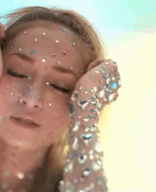 GIF