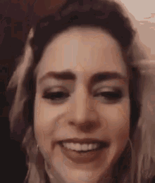 Rouge Happy GIF - Rouge Happy Smile GIFs