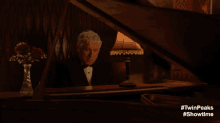 Piano Player GIF - Twin Peaks Twin Peaks The Return Playing Piano GIFs