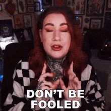Dont Be Fooled Lauren Petrie GIF - Dont Be Fooled Lauren Petrie Treacle Tatts GIFs
