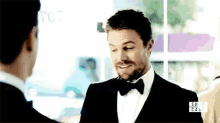 Oliver Queen Stephen Amell GIF - Oliver Queen Stephen Amell Hottie GIFs