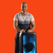 Dave Seedorf Speaker GIF - Dave Seedorf Speaker Dab GIFs
