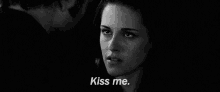 Kristen Stewart Kiss Me GIF - Kristen Stewart Kiss Me Kiss GIFs