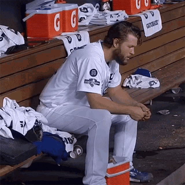 Thoughts on the Padres trolling Clayton Kershaw with a crying meme