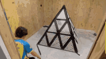 Wunba Domino Pyramid GIF - Wunba Domino Pyramid Wunba Pog GIFs