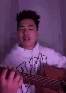 Keenan Te Keenan GIF - Keenan Te Keenan Singing GIFs