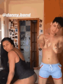 Dannybond Kaya Conky GIF - Dannybond Kaya Conky Dançando GIFs