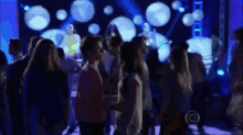 Humdelly Party GIF - Humdelly Party Couple GIFs
