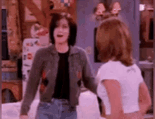 Monica And Rachel Fighting Essie And Izzy GIF - Monica And Rachel Fighting Essie And Izzy GIFs