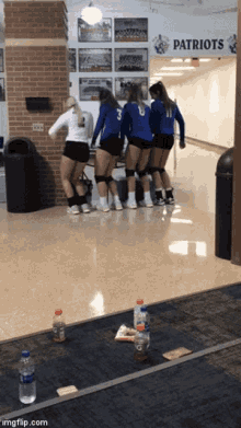 Game Volleyball GIF - Game Volleyball Dance GIFs