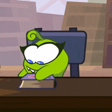 Reading A Book Om Nelle GIF - Reading A Book Om Nelle Om Nom And Cut The Rope GIFs
