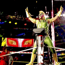 rey mysterio entrance wwe wrestling wrestle mania