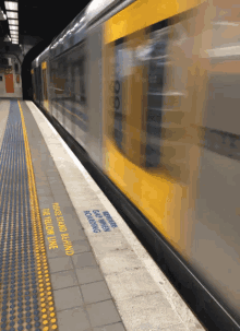 Train Central GIF - Train Central Sydney GIFs