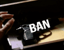 Ban Arma GIF - Ban Arma Salvejorge GIFs