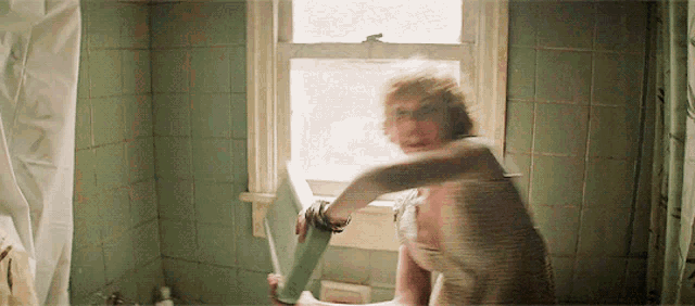 Beverly Marsh Sophia Lillis GIF - Beverly Marsh Sophia Lillis It - Discover  & Share GIFs