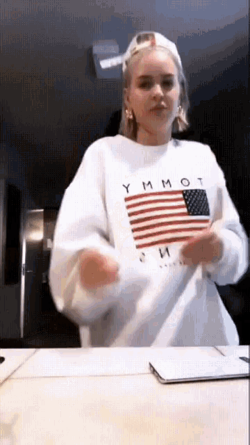 Anne Marie L Dance GIF - Anne Marie L Dance Dance Moves - Discover & Share  GIFs