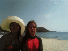 Selfie Woman GIF - Selfie Woman Beach GIFs