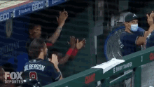 Clapping Charlie Culberson GIF - Clapping Charlie Culberson Atlanta Braves GIFs