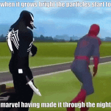 Spider-man Venom GIF - Spider-man Venom Stab GIFs