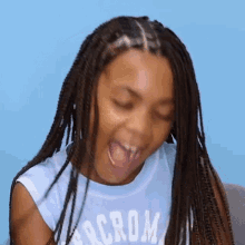 Laughing Alexis GIF - Laughing Alexis Mcclure Twins GIFs