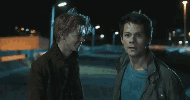 The Maze Runner Thomas Brodie Sangster GIF The Maze Runner Thomas Brodie Sangster Dylan O Brien Discover Share GIFs