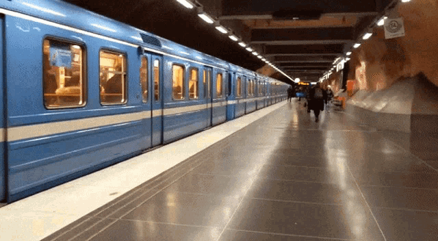 Stockholm C14 GIF - Stockholm C14 Tunnelbana - Discover & Share GIFs