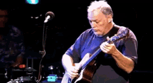 David Gilmour Guitarist GIF - David Gilmour Guitarist GIFs