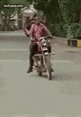 Pullingo Ride.Gif GIF - Pullingo Ride Senthil Jai Hind GIFs