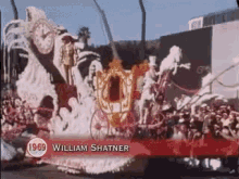Shatner Showboat GIF - Shatner Showboat GIFs