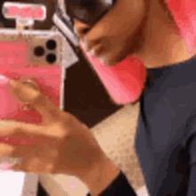 Iphone12pro Max Pink Bob GIF - Iphone12pro Max Pink Bob Mirror Selfie GIFs