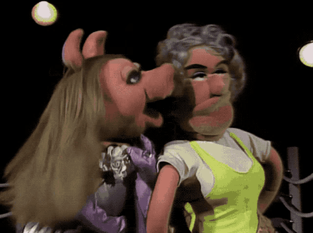 muppets miss piggy brown hair