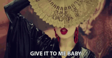 Give It To Me Baby женщина GIF - Give It To Me Baby женщина женщинасвеером GIFs