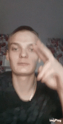 Hugo Deaf GIF - Hugo Deaf Sign Language GIFs
