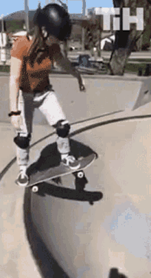 Parkour Epic Fail GIF - Parkour Epic Fail Skateboard GIFs