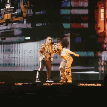 Maroma Daddy Yankee GIF - Maroma Daddy Yankee No Se Da Cuenta GIFs