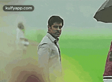 Looking.Gif GIF - Looking Anger Vikram GIFs